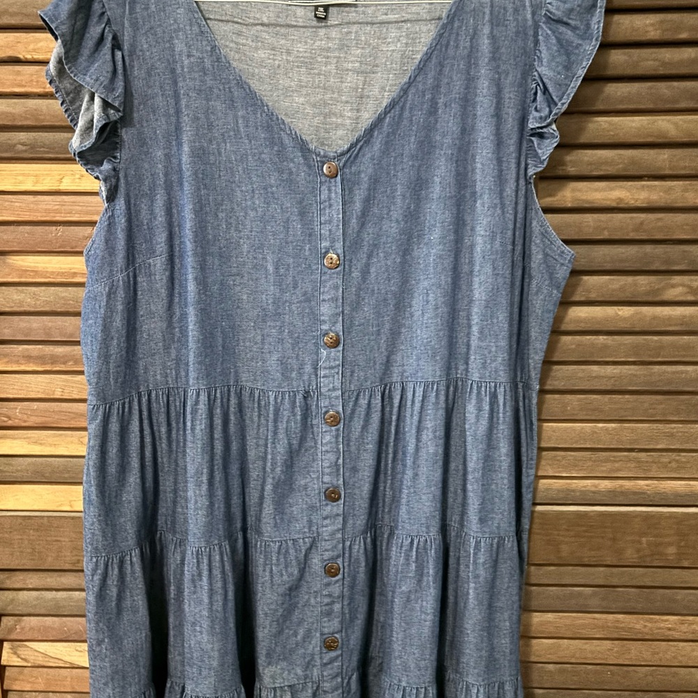 Women's Blue Sleeveless Top